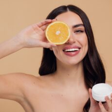12 vitamine pentru ten – listă și beneficii