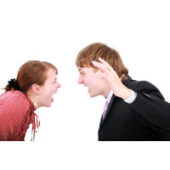 Violenta in familie