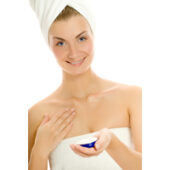 2009_body_care_decolteu