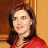 D-na-Ambasador-Oana-Cristina-Popa