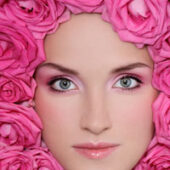 4-produse-cosmetice-pentru-un-ten-catifelat-si-stralucitor