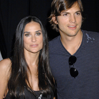 0a1ademi-moore-ashton-kutcher-mischa-barton