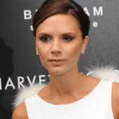 0a0a0a33325_Victoria_Beckham_Launches_New_Fragrance_At_Harvey_Nichols_003_122_112lo