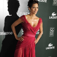 Halle-Berry-0211_01