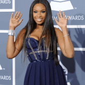 jennifer-hudson-arrives-at-53rd-annual-grammy-awards-los-angeles-425