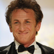 Sean Penn, din nou impreuna cu topmodelul Petra Nemcova?