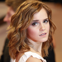 Emma-Watson-sayou-30510945-1680-1050