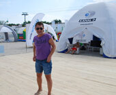 Mihai_Ghita_pe_plaja_Kanal_D_Summer_Studio