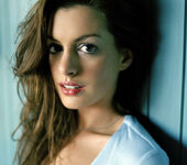 Poza_Anne_Hathaway_insarcinata
