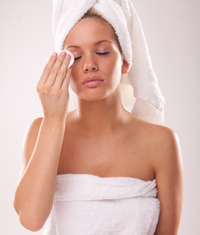 Cum ne protejam pielea si ochii la trecerea dintre anotimpuri