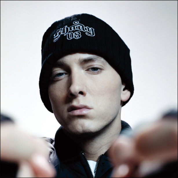 Eminem a depasit 60 de milioane de fani pe Facebook