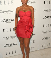 936full-amber-rose
