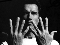 poza_arnold_schwarzeneger