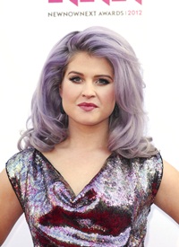 kelly_osbourne_metallic_color