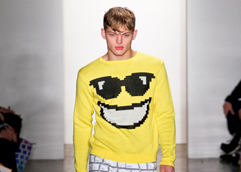 Jeremy Scott, adidasi cu Mickey Mouse si creatii excentrice