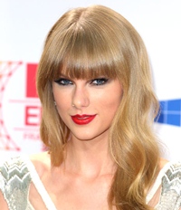 1353181079_taylor-swift-g