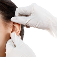 Sfaturi pentru ingrijirea piercingului din ureche