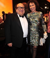 Danny DeVitoRhea Perlman