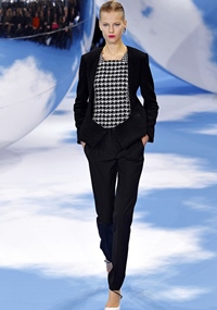 christian-dior-rtw-fw2013-runway-27 115250883530