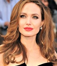 angelina jolie 1358840028 540x540