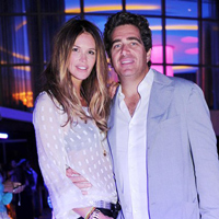 Clopote de nunta pentru Elle Macpherson