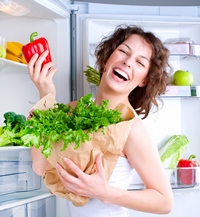 Cum pastram prospetimea alimentelor pentru mai mult timp in frigider?