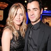 Jennifer Aniston se pregateste de Craciun