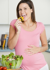 Cele cinci elemente deosebit de importante in dieta gravidei
