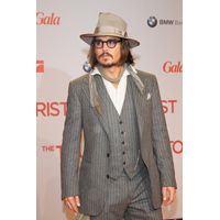 logodna Johnny Depp Actorul Johnny Depp s-a logodit