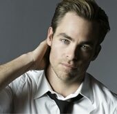 Chris Pine este noua imagine a parfumului Armani Code