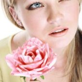 Rosebood--Blossom.-Simfonie-de-culori-si-arome