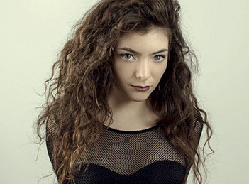 Lorde, colaborare cu MAC Cosmetics