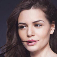 Monica Gabor revine in atentia publicului