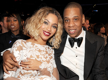 Beyonce si Jay-Z vor canta la nunta actorilor Angelina Jolie si Brad Pitt