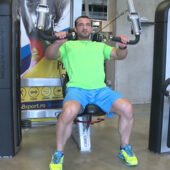Exercitii de fitness cu antrenorul Octavian Hart