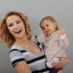 Elena Andreianu: “Un copil te maturizeaza si te responsabilizeaza”