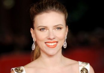 S-a maritat Scarlett Johansson?