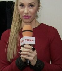 Tinute de Craciun recomandate de Annes