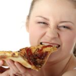 5 modalitati de a identifica foamea emotionala