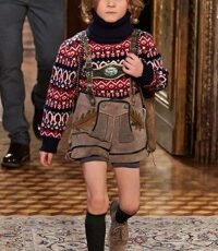 Karl Lagerfeld va crea o colectie pentru copii