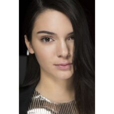 Kendall Jenner, imaginea Calvin Klein Underwear?