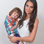 Anca Serea – Tabloul familiei perfecte