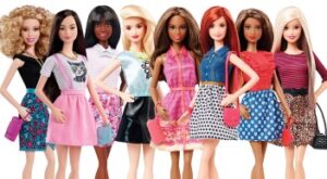Papusa Barbie va putea purta in sfarsit… balerini