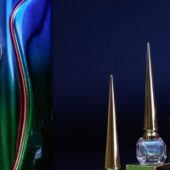 Christian Louboutin a creat o colectie de oje inspirata de o… insecta
