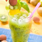 3 retete de sucuri verzi care ard caloriile in exces