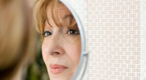 Ce probleme de sanatate indica fata ta?