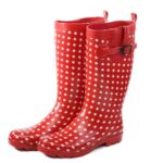 Accesorii vestimentare pentru zilele ploioase