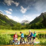 5 motive sa mergi cu bicicleta