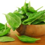 Alimente care anihileaza mirosul de usturoi