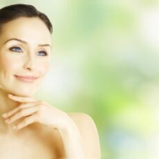 Sfaturi de make-up pentru a parea mai tanara